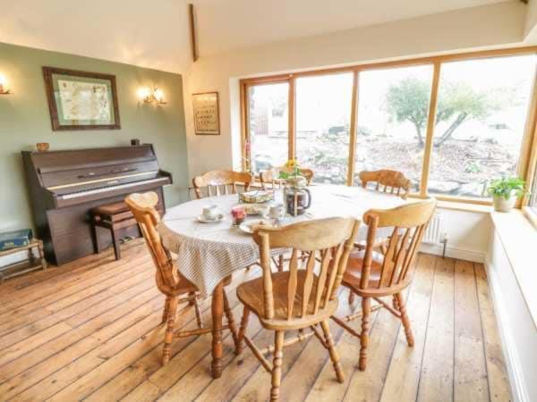 Bryn Y Bwyd Farm House Бармут Екстер'єр фото